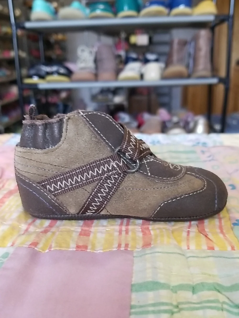 Robeez Brown Leather & Suede Baby Walker Shoes Size 3